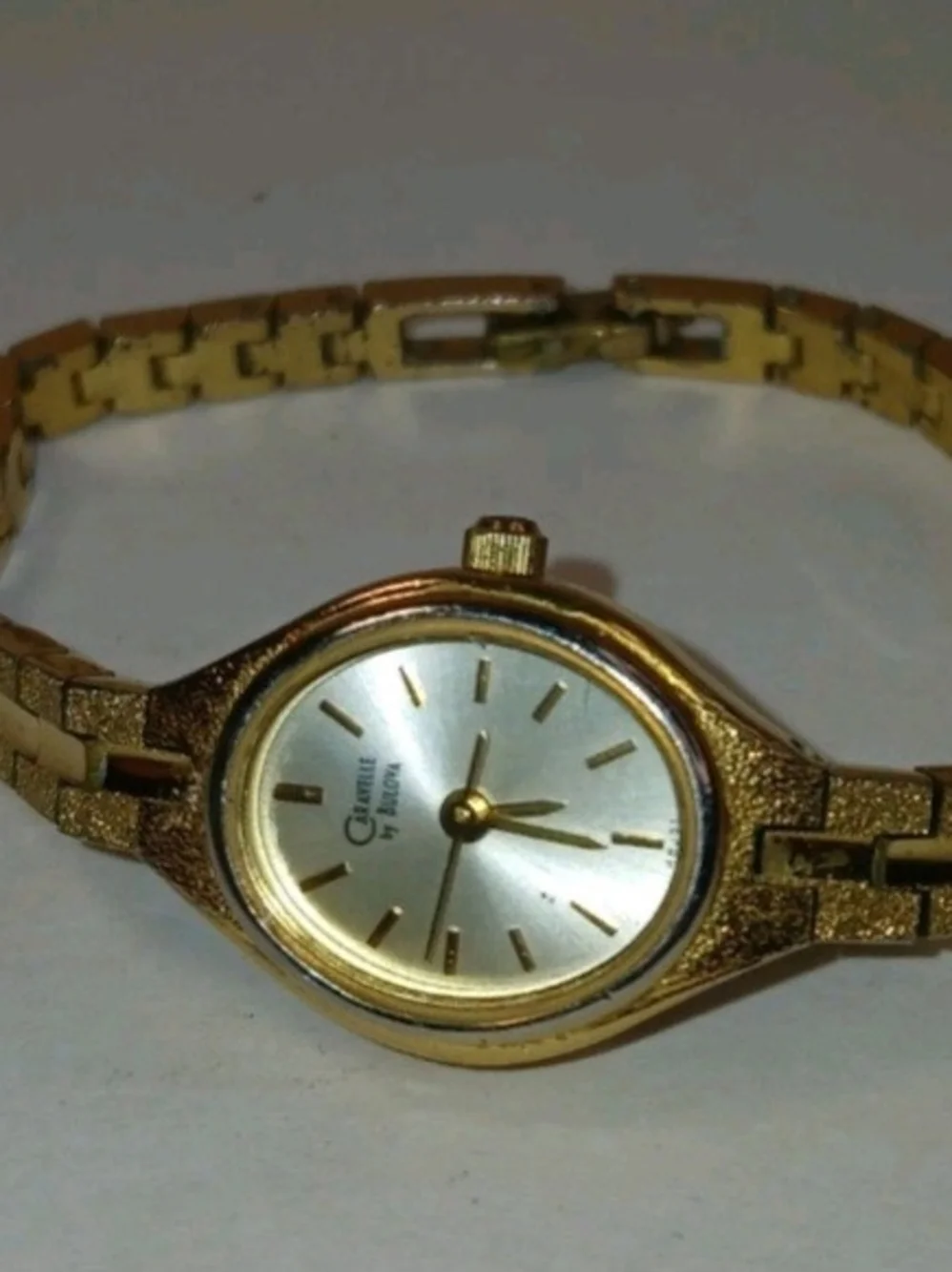 Vintage Gold-tone Caravelle by Bulova Women’s Watch Working New Battery 5.5